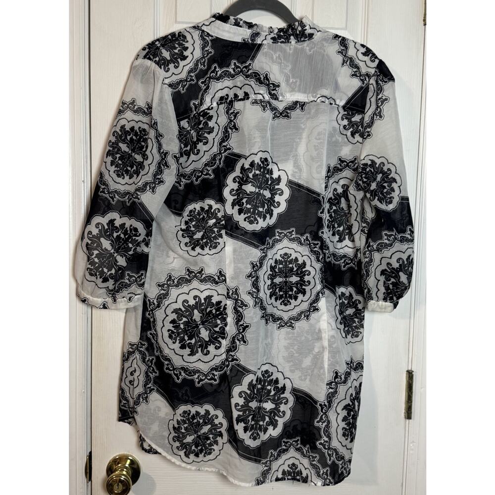 New York & Company Black And White Sheer Blouse, Ruffles, 100% Polyester, Large - Picture 7 of 10